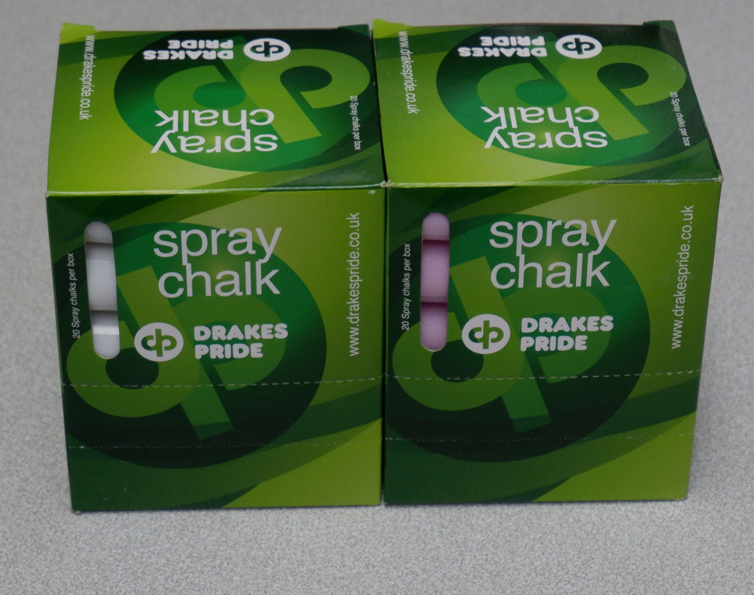 Drakes Pride Chalk Spray Box of 20 Duke Bowls